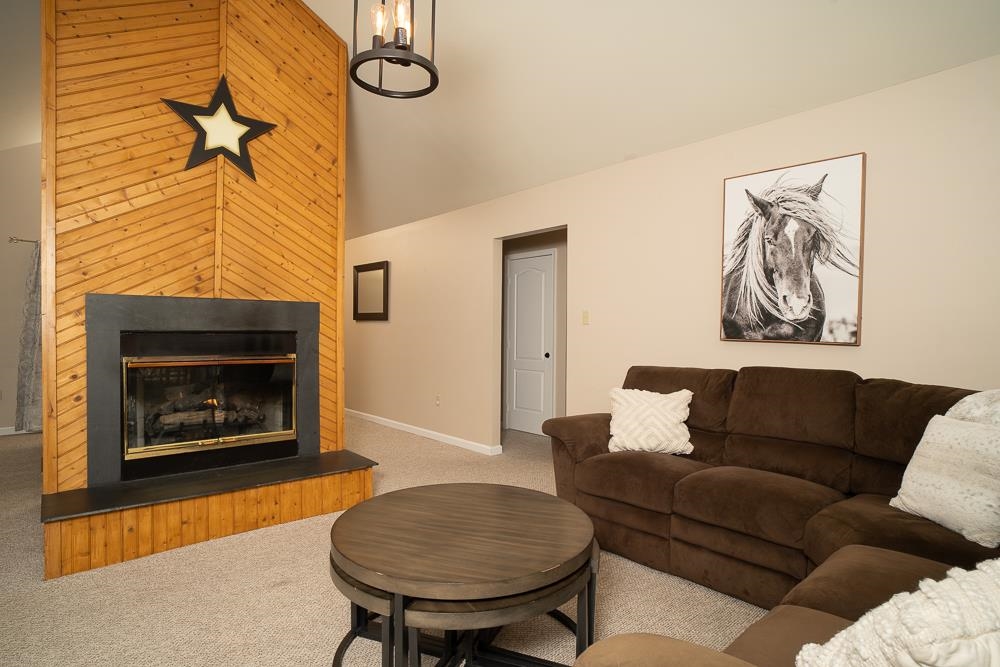 108 CHIPMUNK CT
