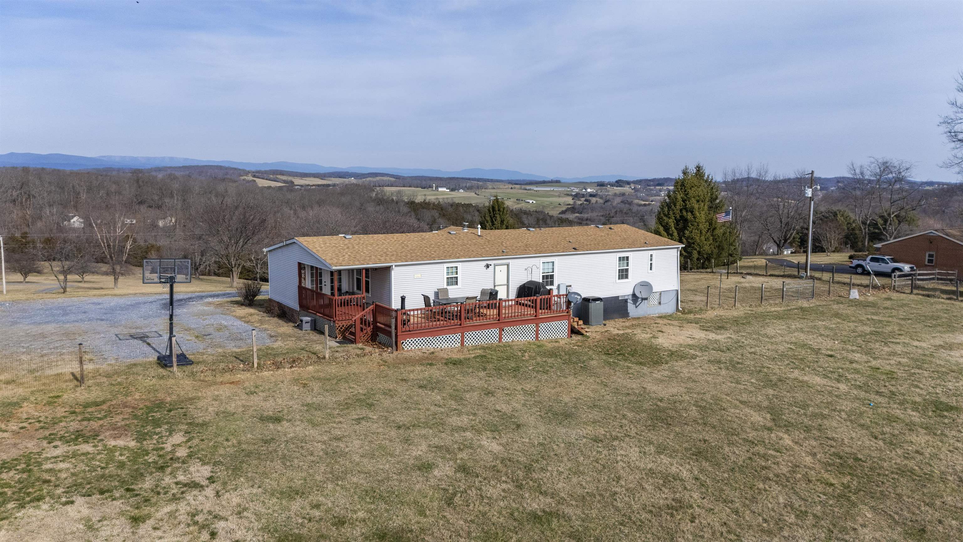 3775 SHUTTERLEE MILL RD