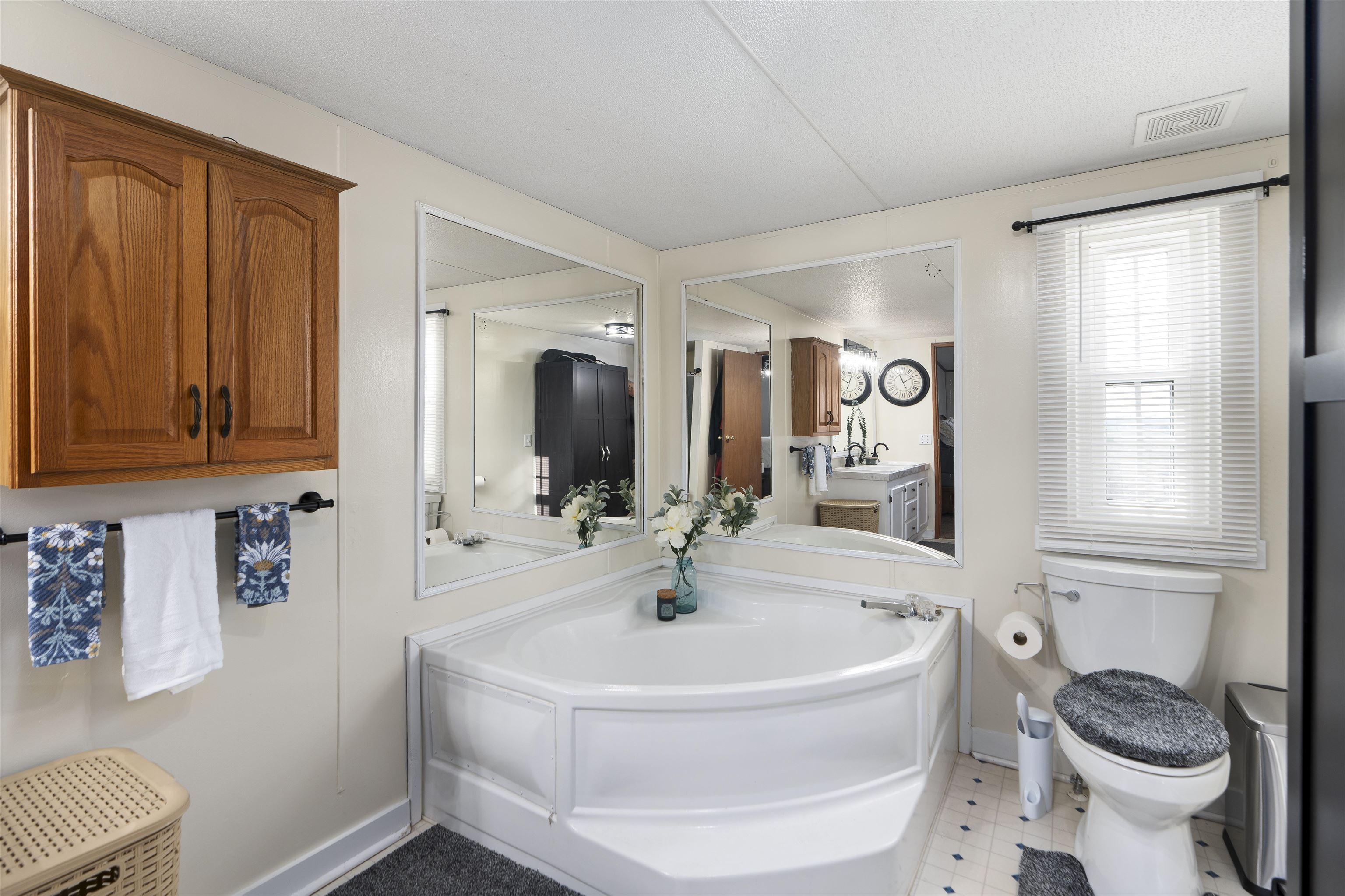 3775 SHUTTERLEE MILL RD