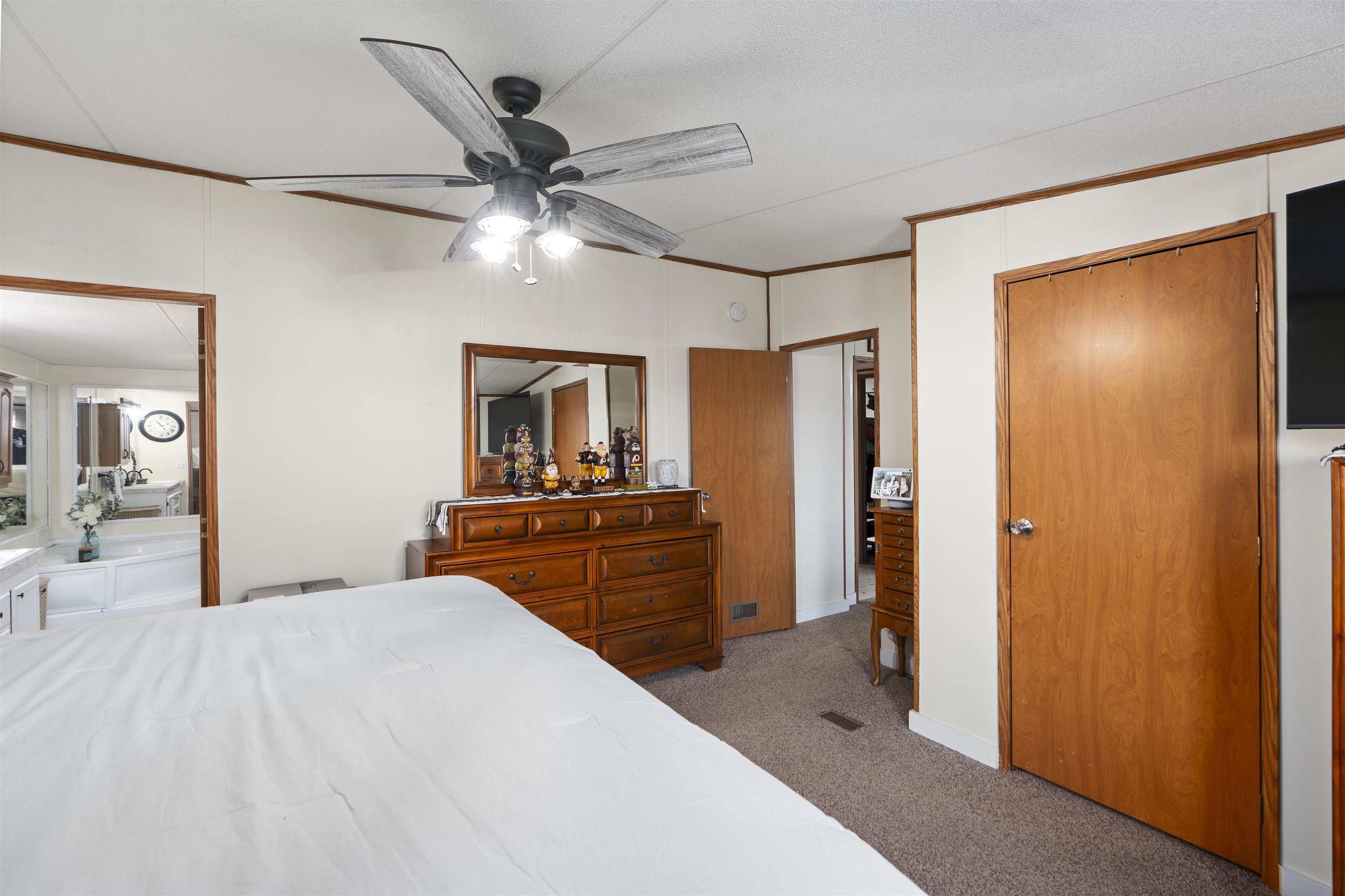 3775 SHUTTERLEE MILL RD