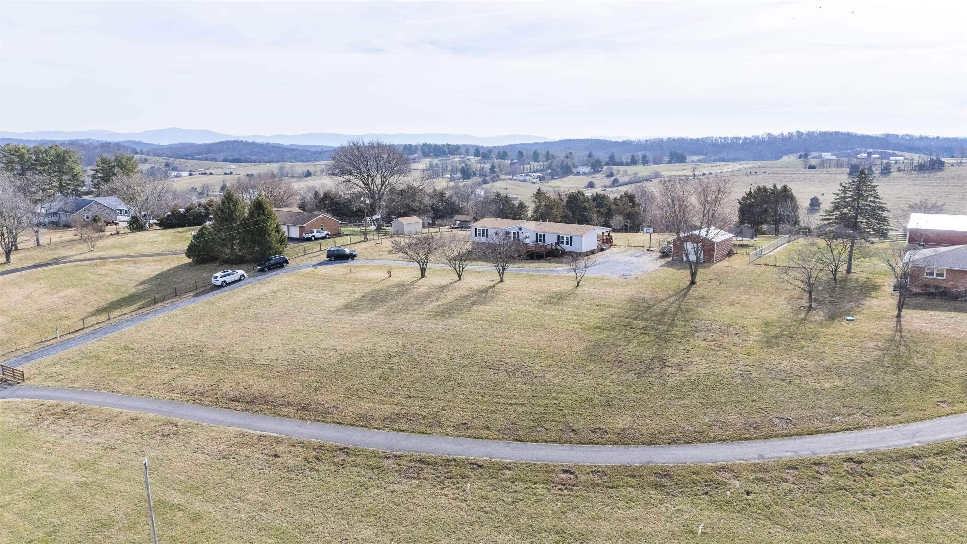 3775 SHUTTERLEE MILL RD