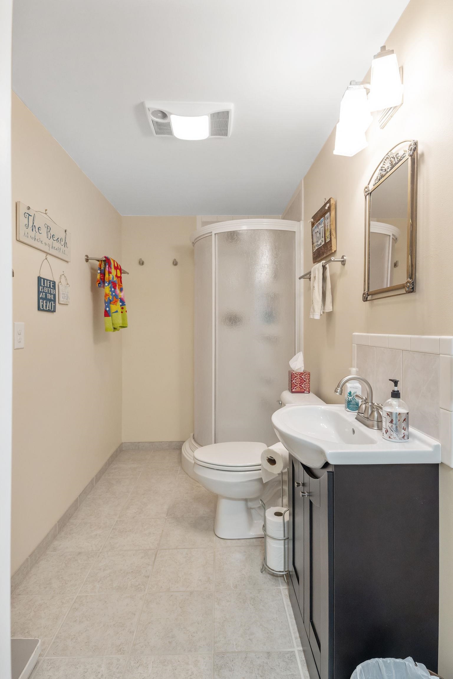 102 SHAWN CIR