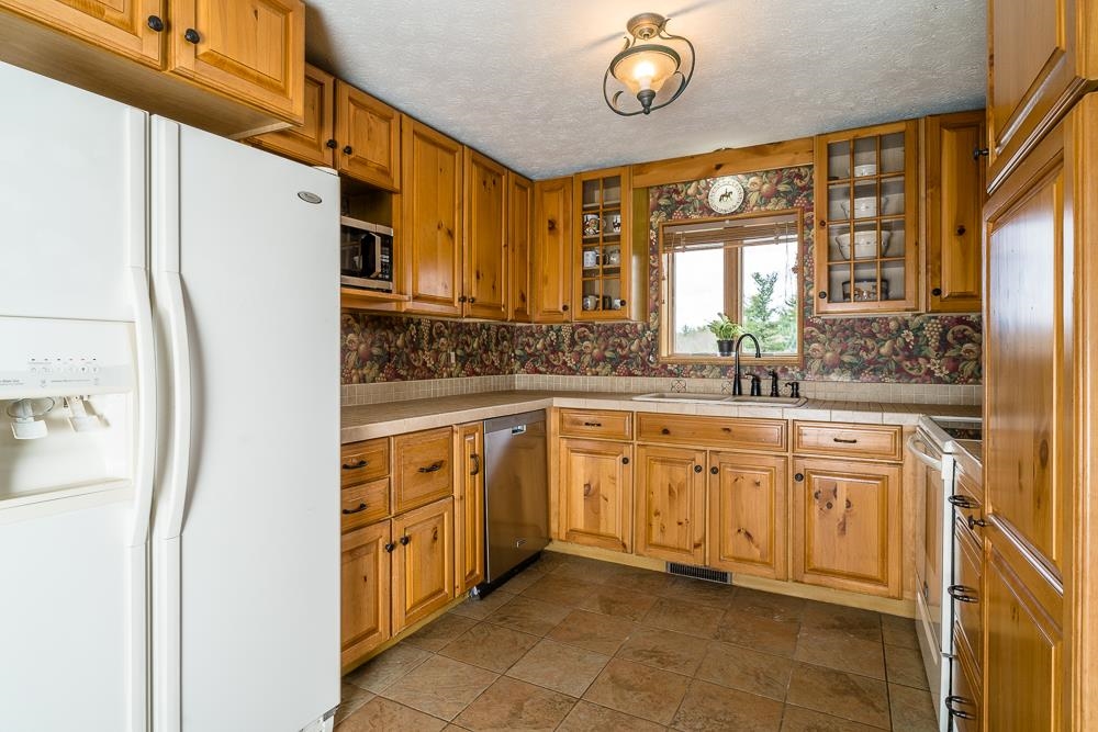 2101 CEDAR GROVE RD