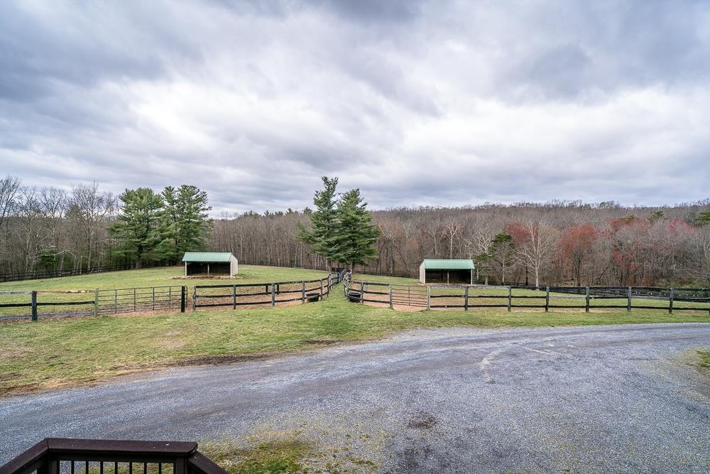 2101 CEDAR GROVE RD