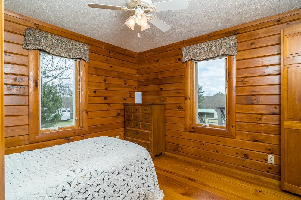 2101 CEDAR GROVE RD