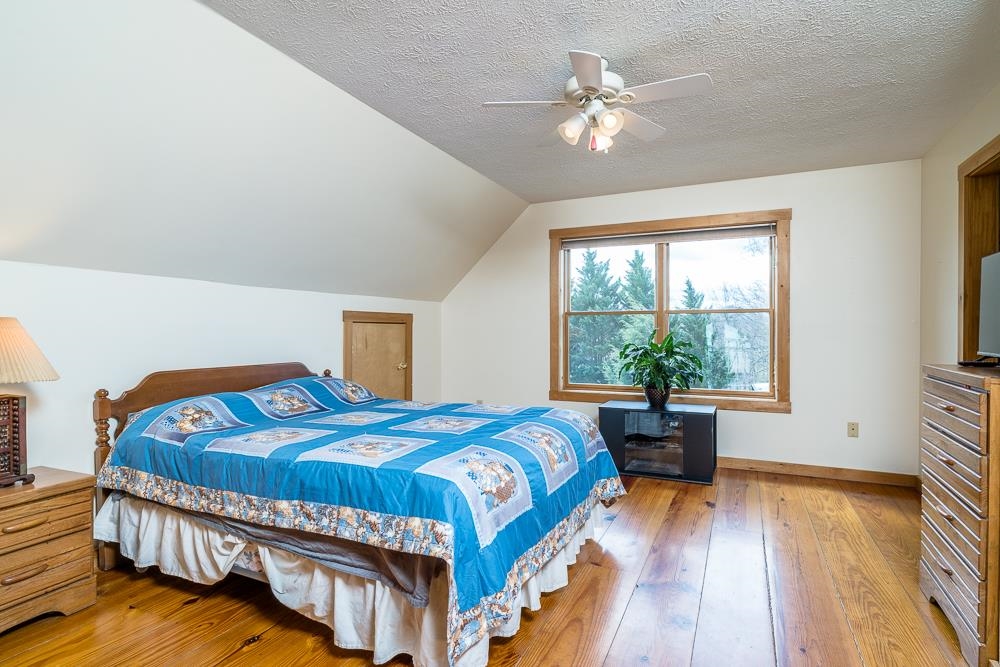 2101 CEDAR GROVE RD