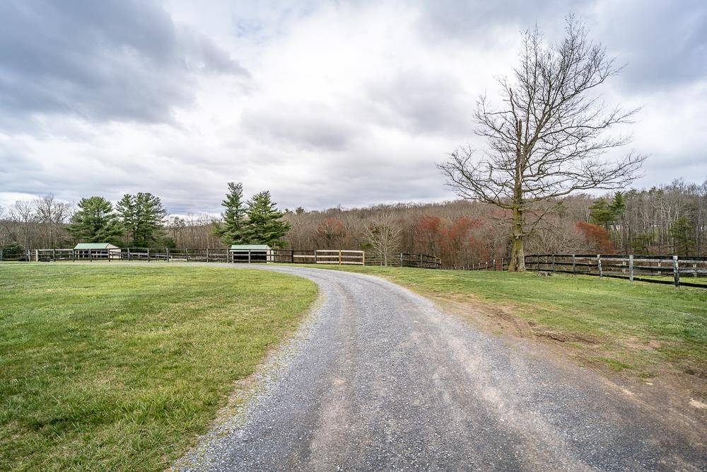 2101 CEDAR GROVE RD