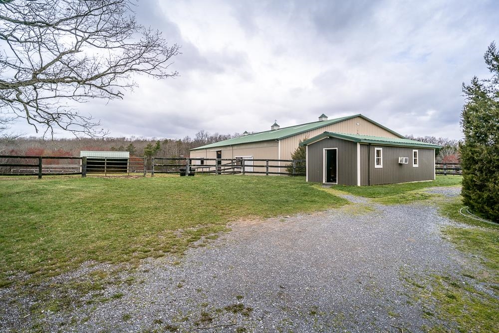 2101 CEDAR GROVE RD