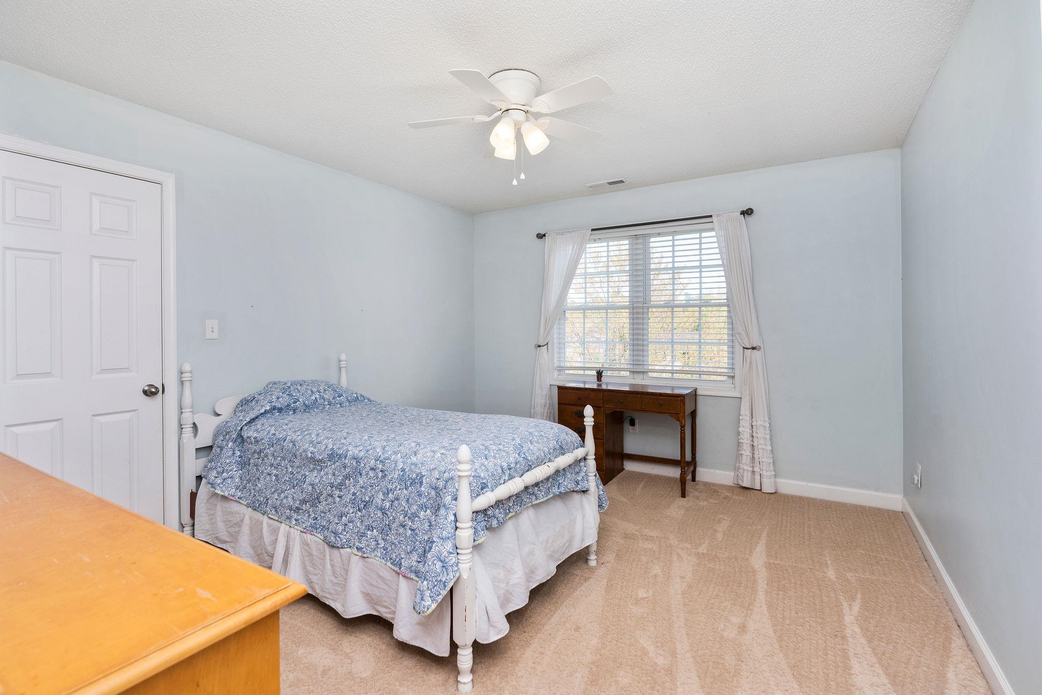 1632 CHATHAM RD