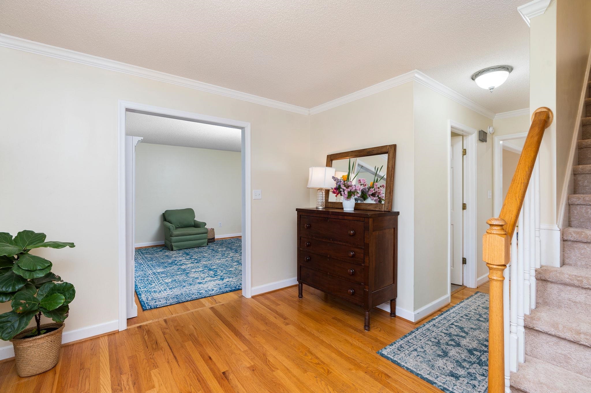 1632 CHATHAM RD