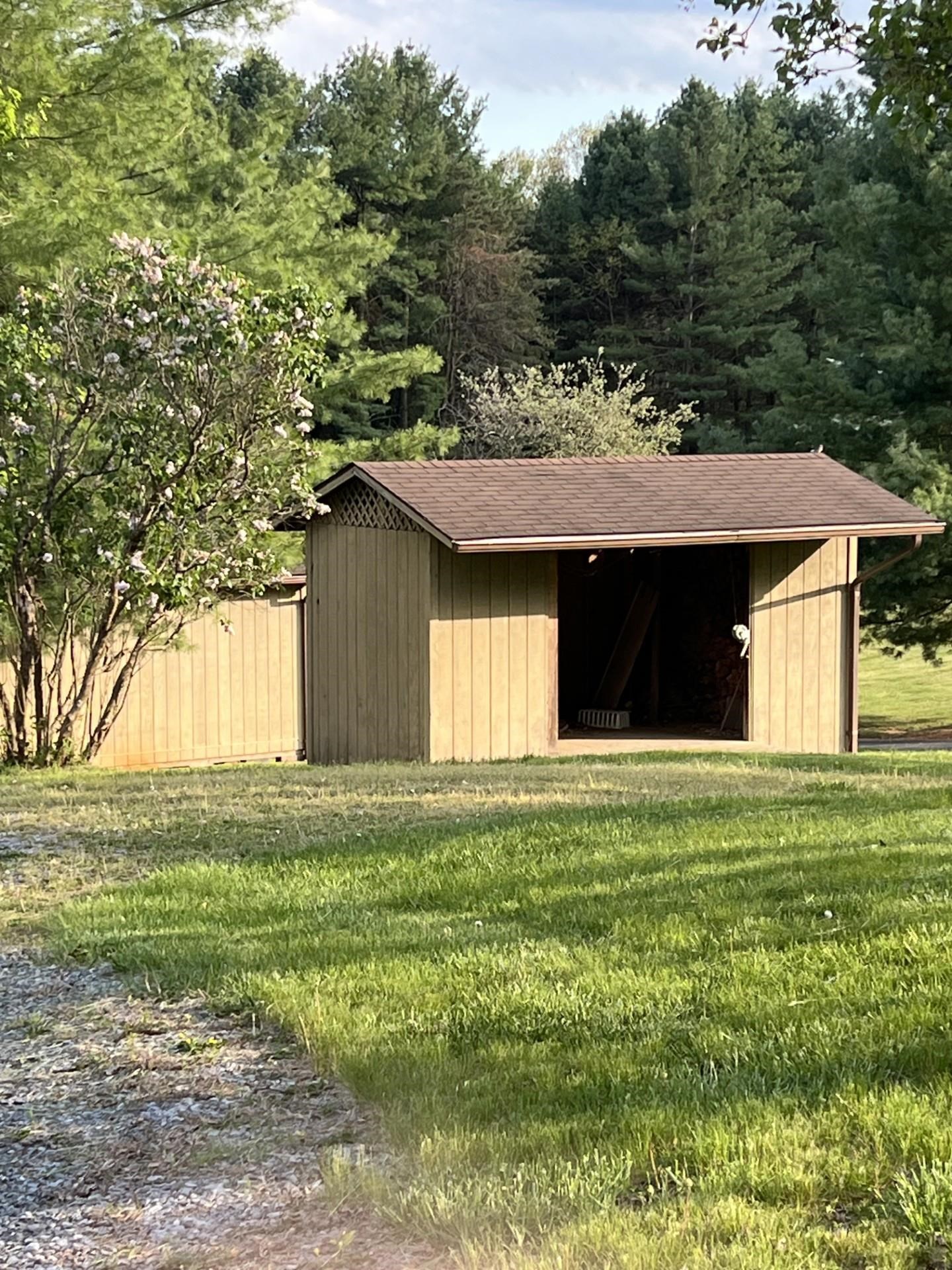 1970 OLD GREENVILLE RD