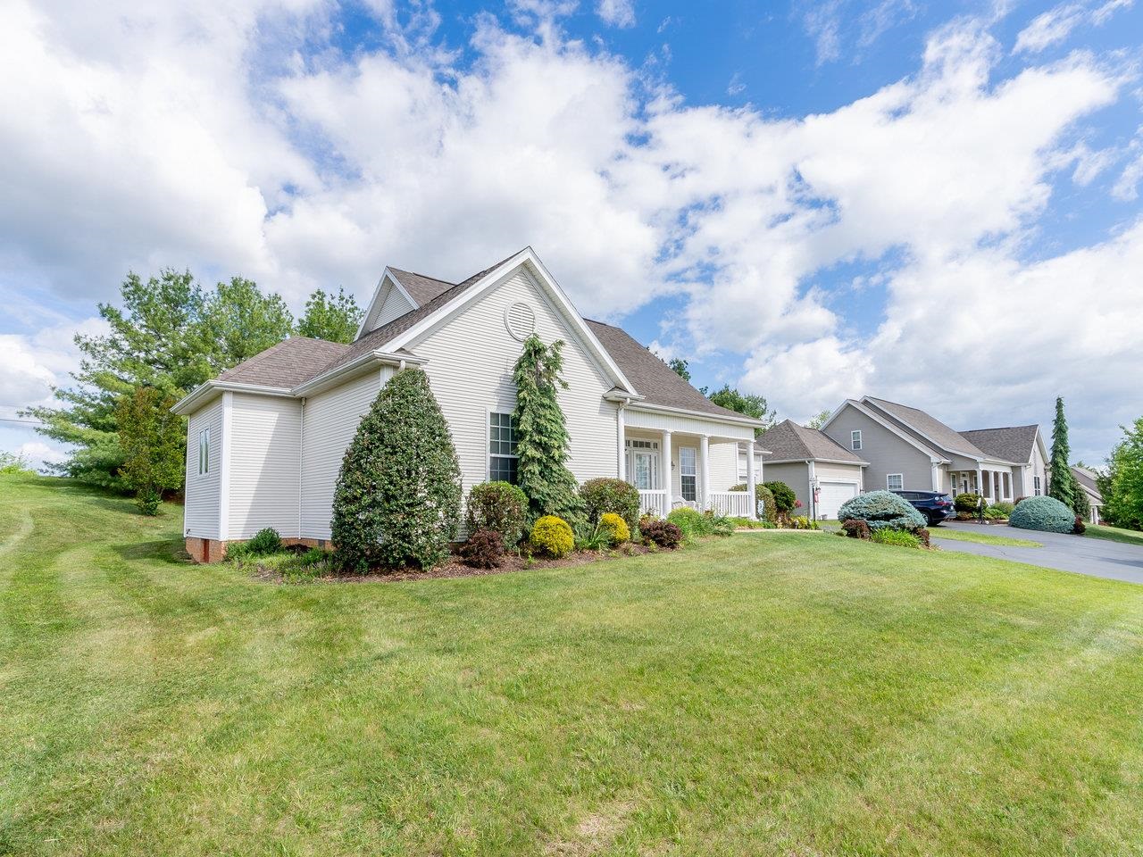 177 HEATHER LN