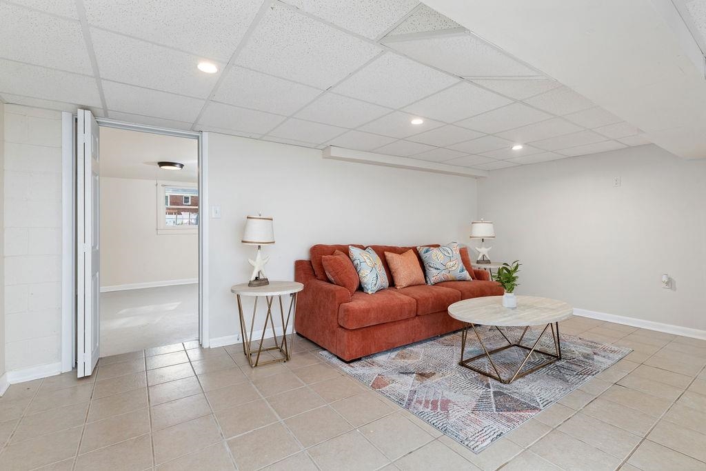 116 VALLEY RD