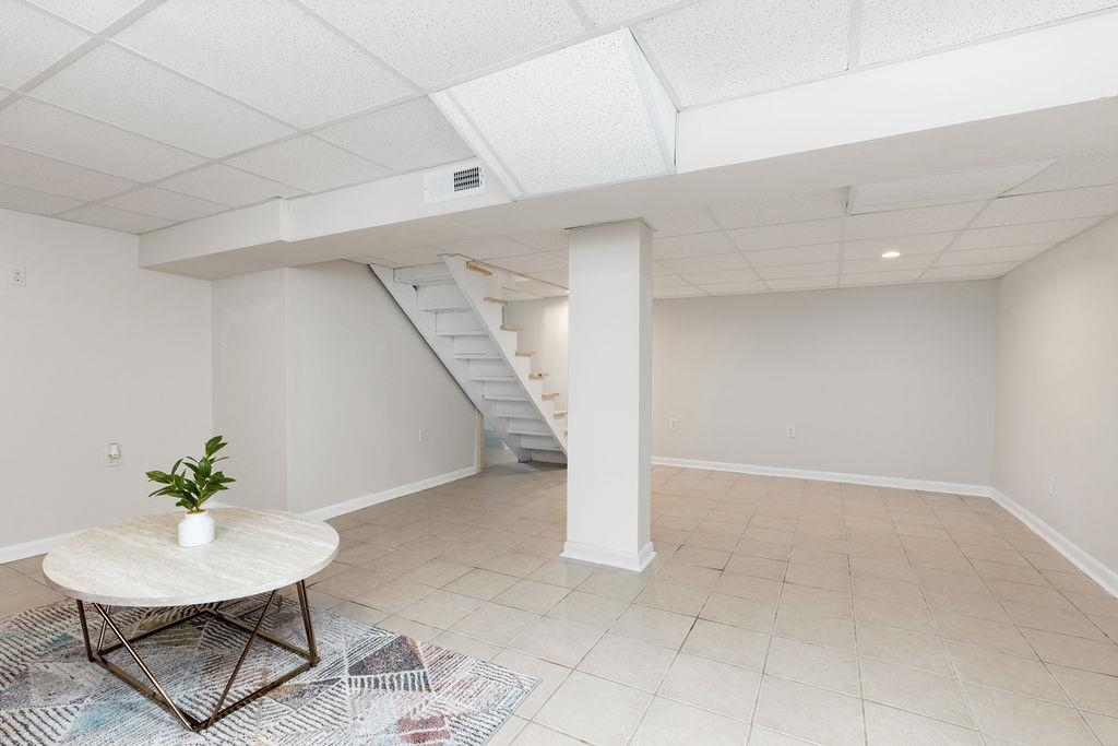 116 VALLEY RD