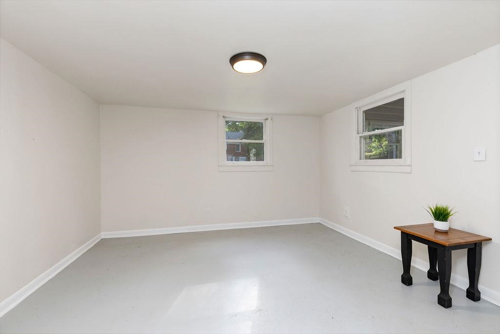 116 VALLEY RD