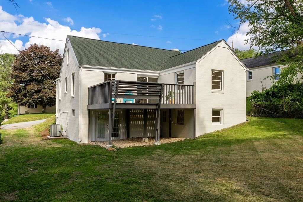 116 VALLEY RD