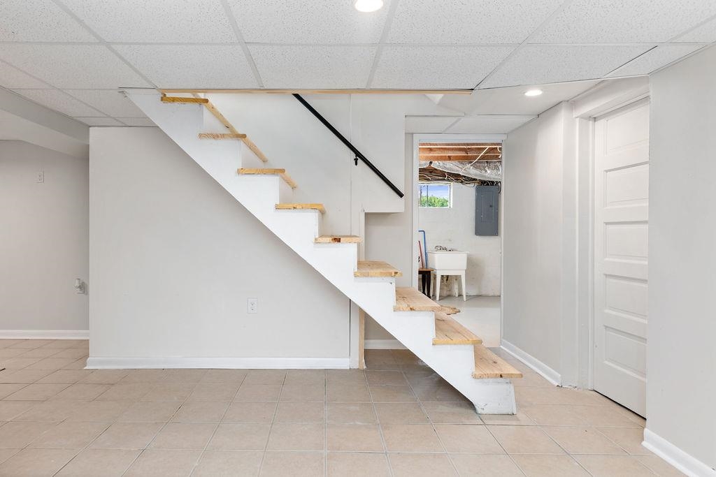 116 VALLEY RD