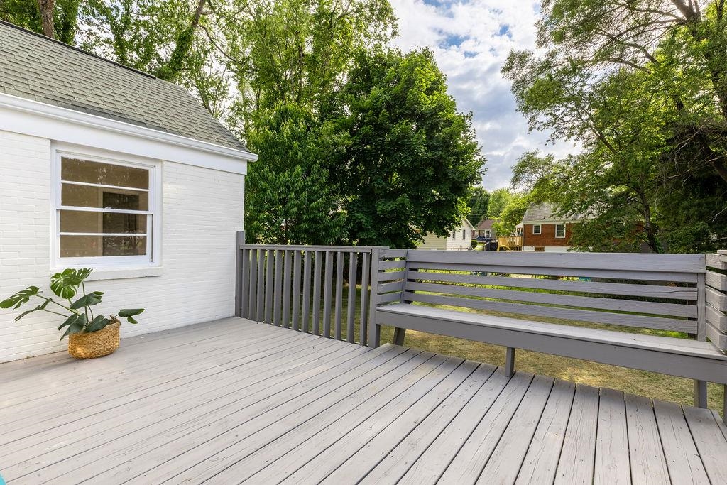 116 VALLEY RD