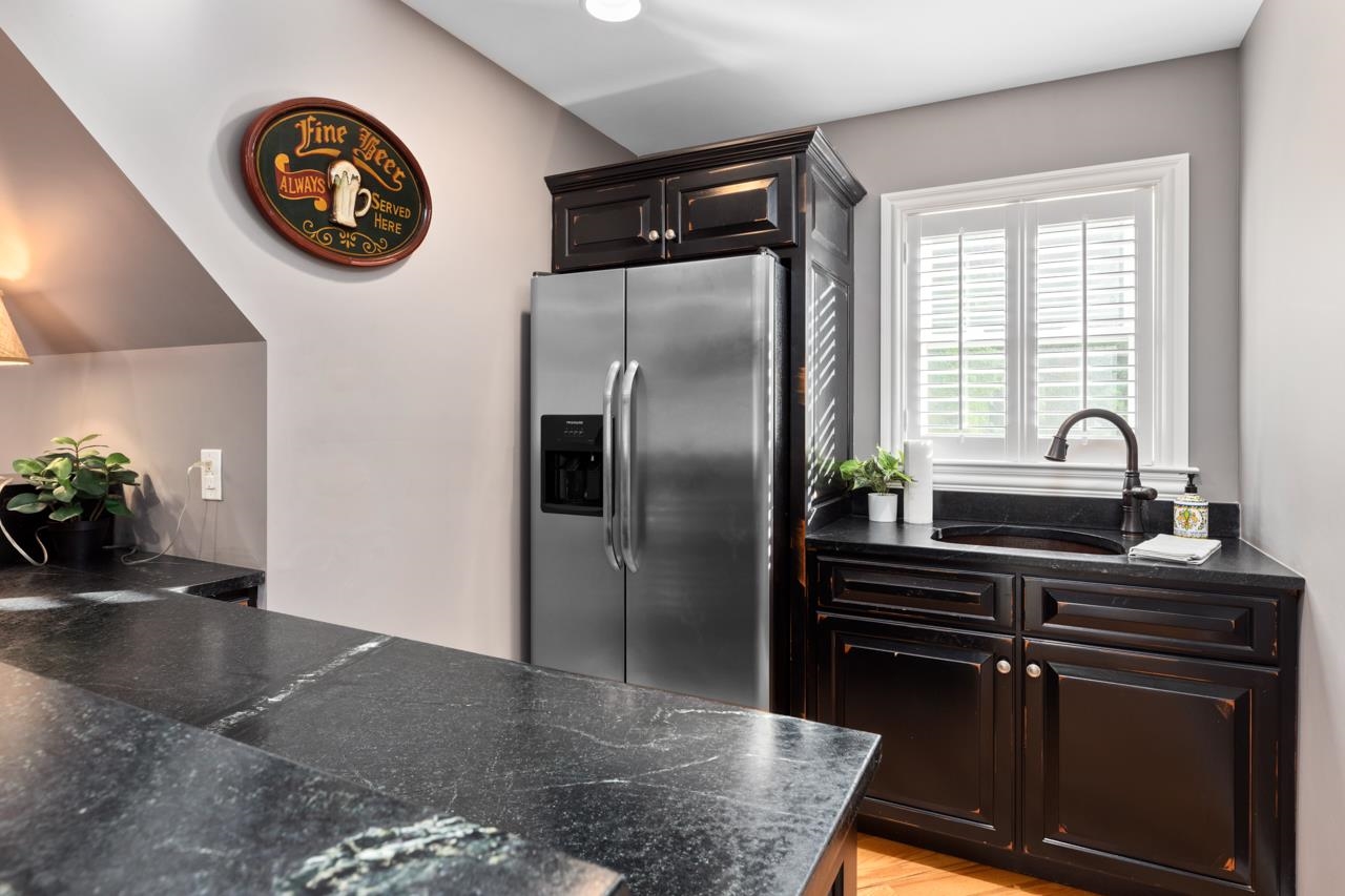 422 BOWMAN SPRINGS RD