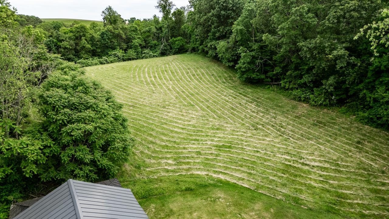 422 BOWMAN SPRINGS RD