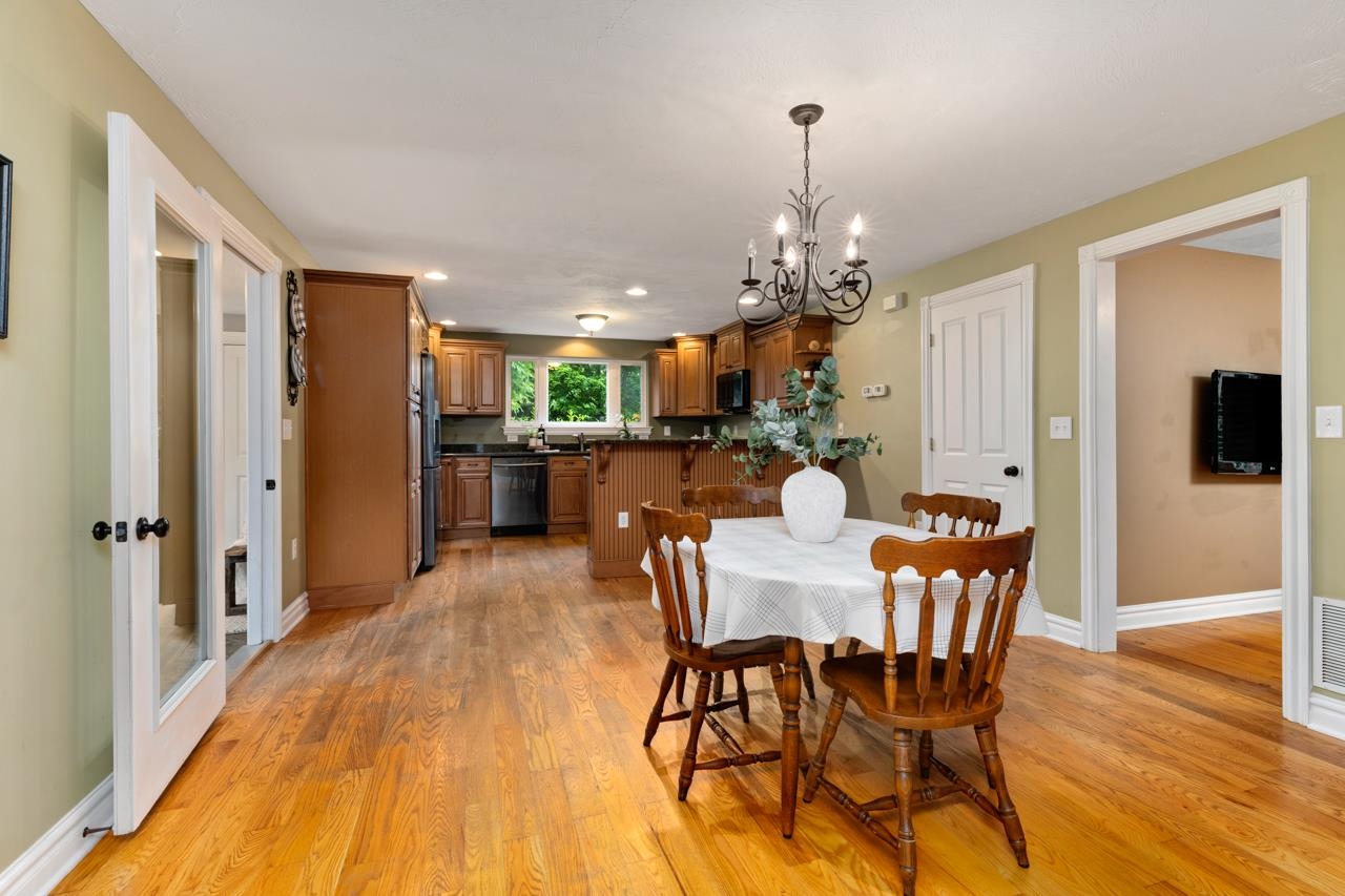 422 BOWMAN SPRINGS RD