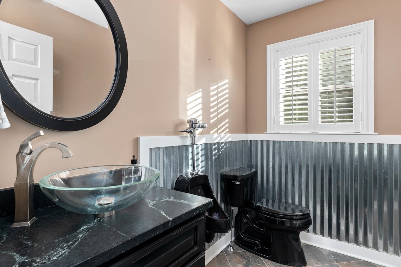 422 BOWMAN SPRINGS RD