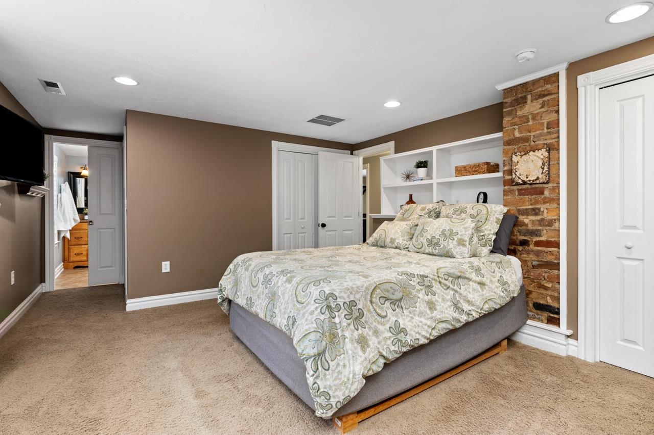 422 BOWMAN SPRINGS RD