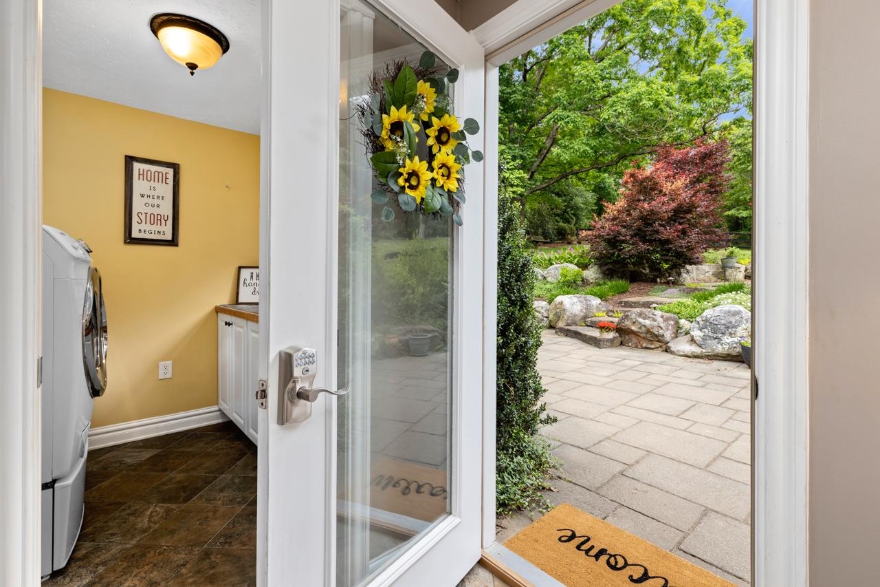 422 BOWMAN SPRINGS RD