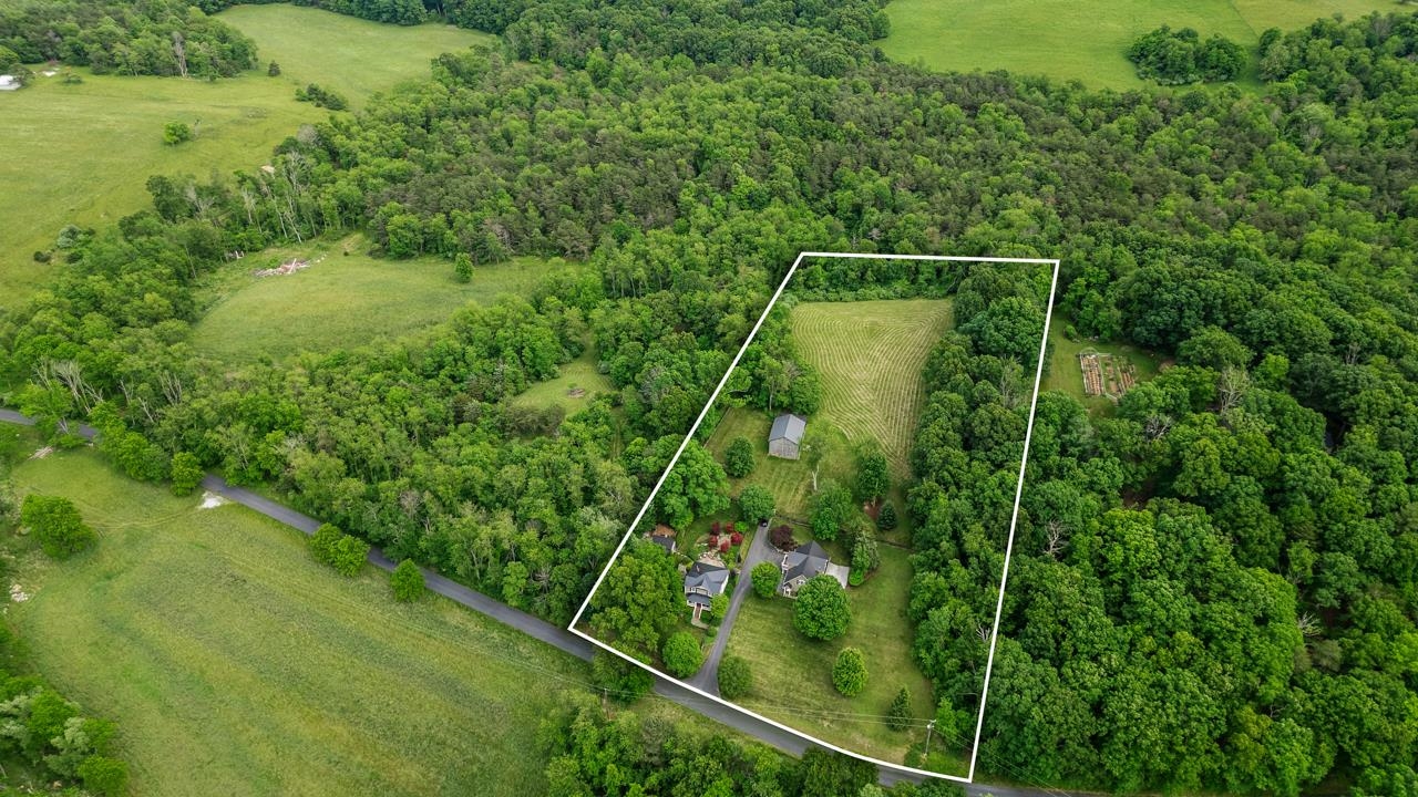 422 BOWMAN SPRINGS RD