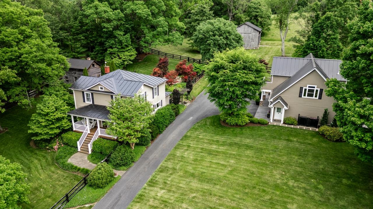 422 BOWMAN SPRINGS RD