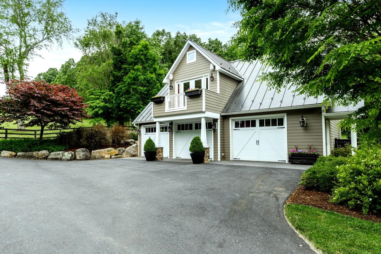 422 BOWMAN SPRINGS RD