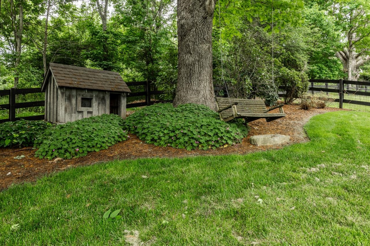 422 BOWMAN SPRINGS RD