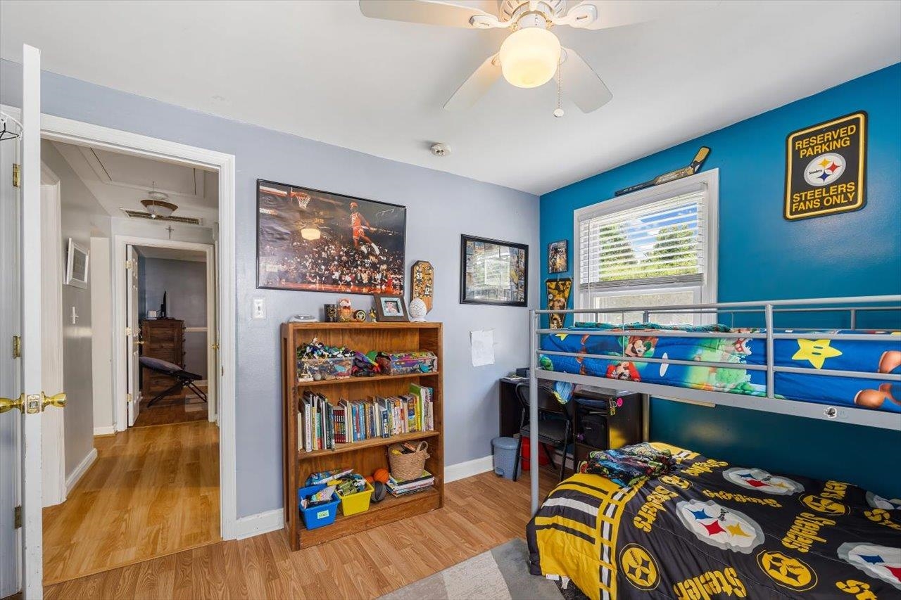 232 RIVER RD
