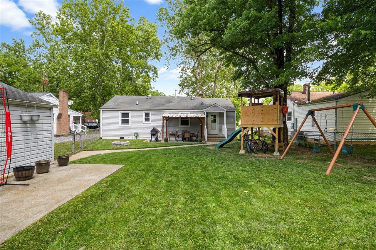 232 RIVER RD