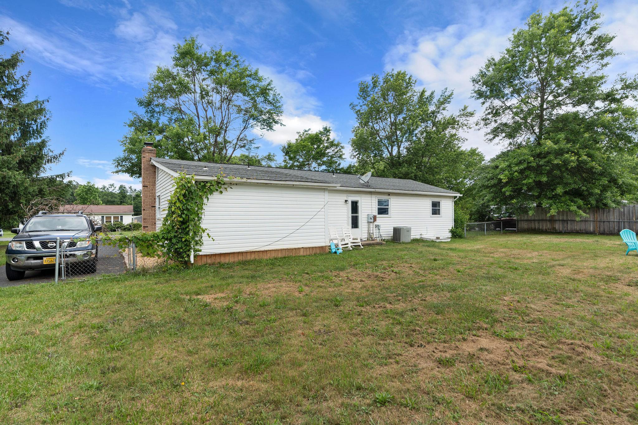 24 BLACKFORD WAY