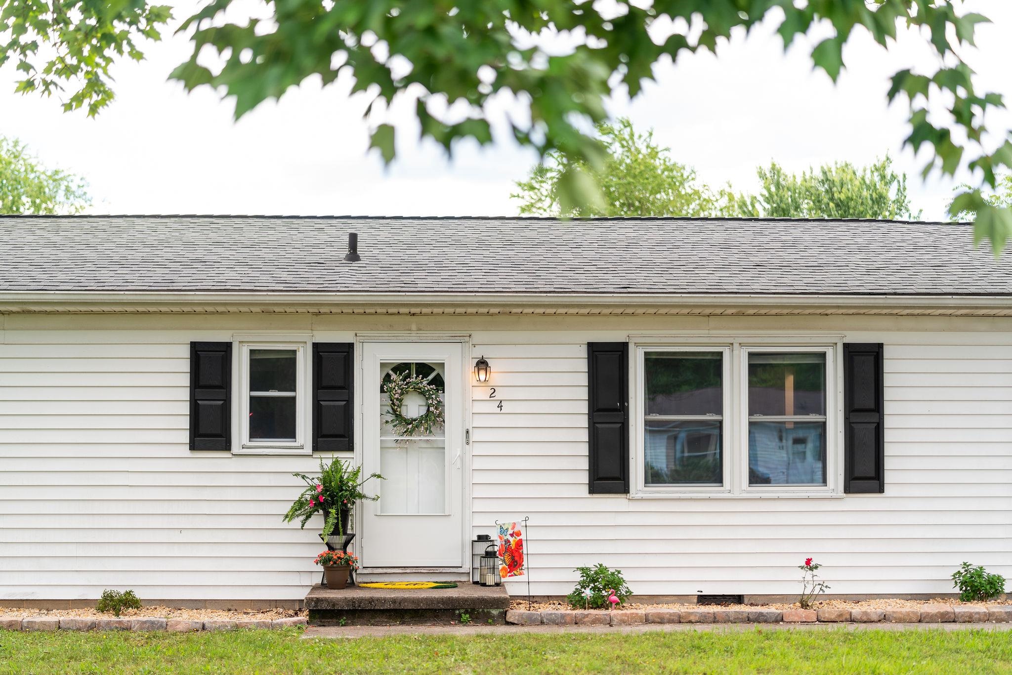 24 BLACKFORD WAY