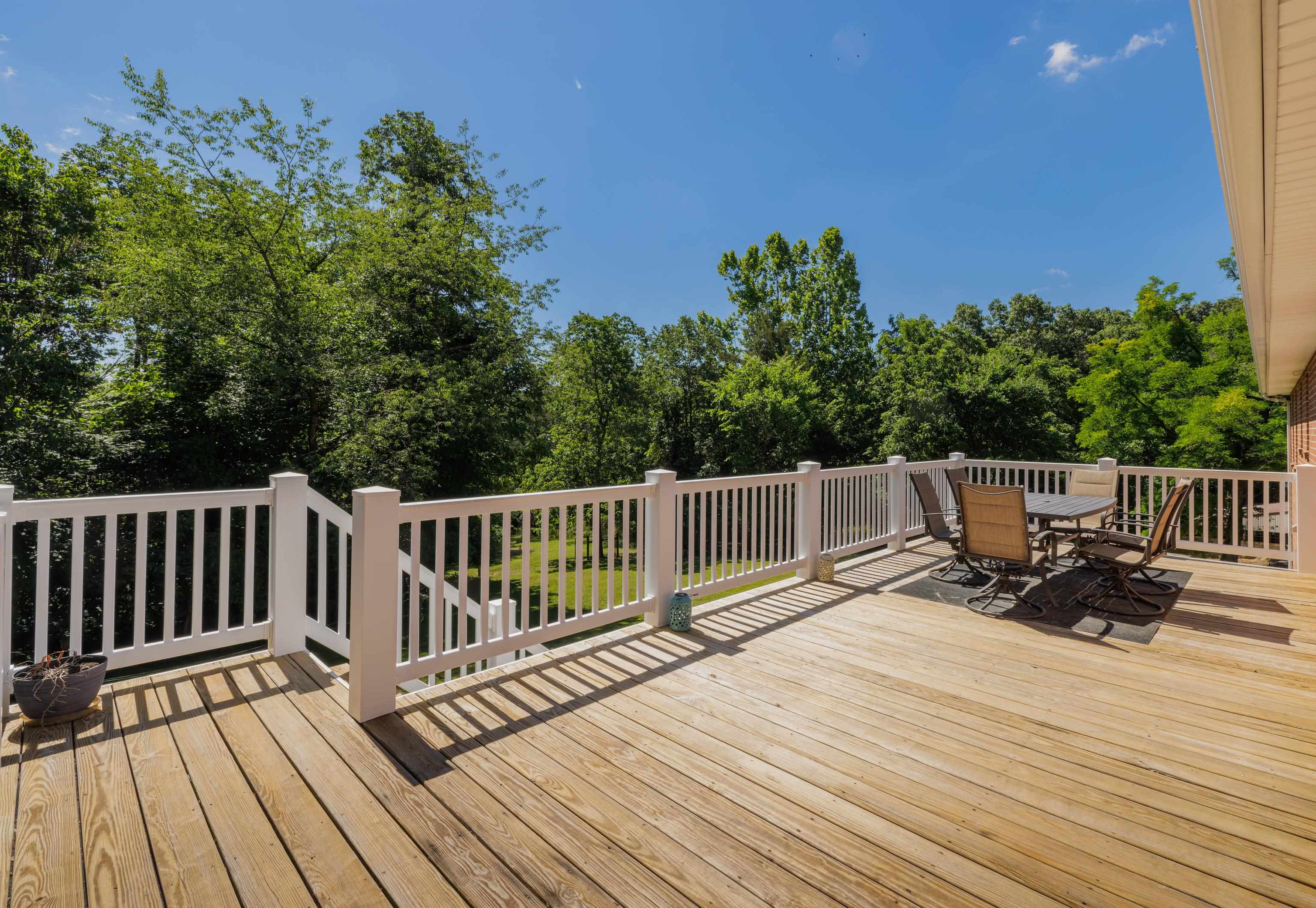 1704 LEE JACKSON HWY