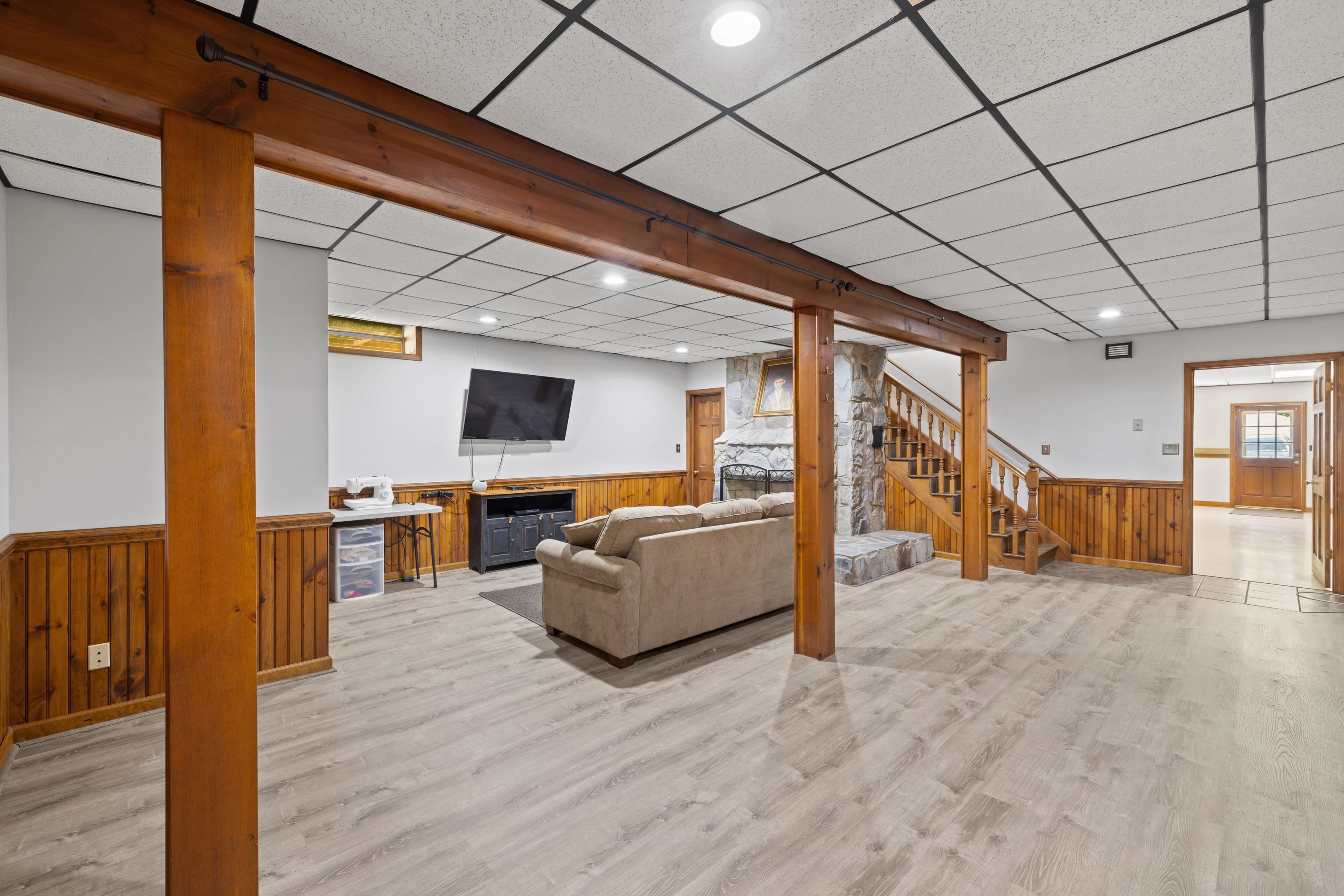 1704 LEE JACKSON HWY