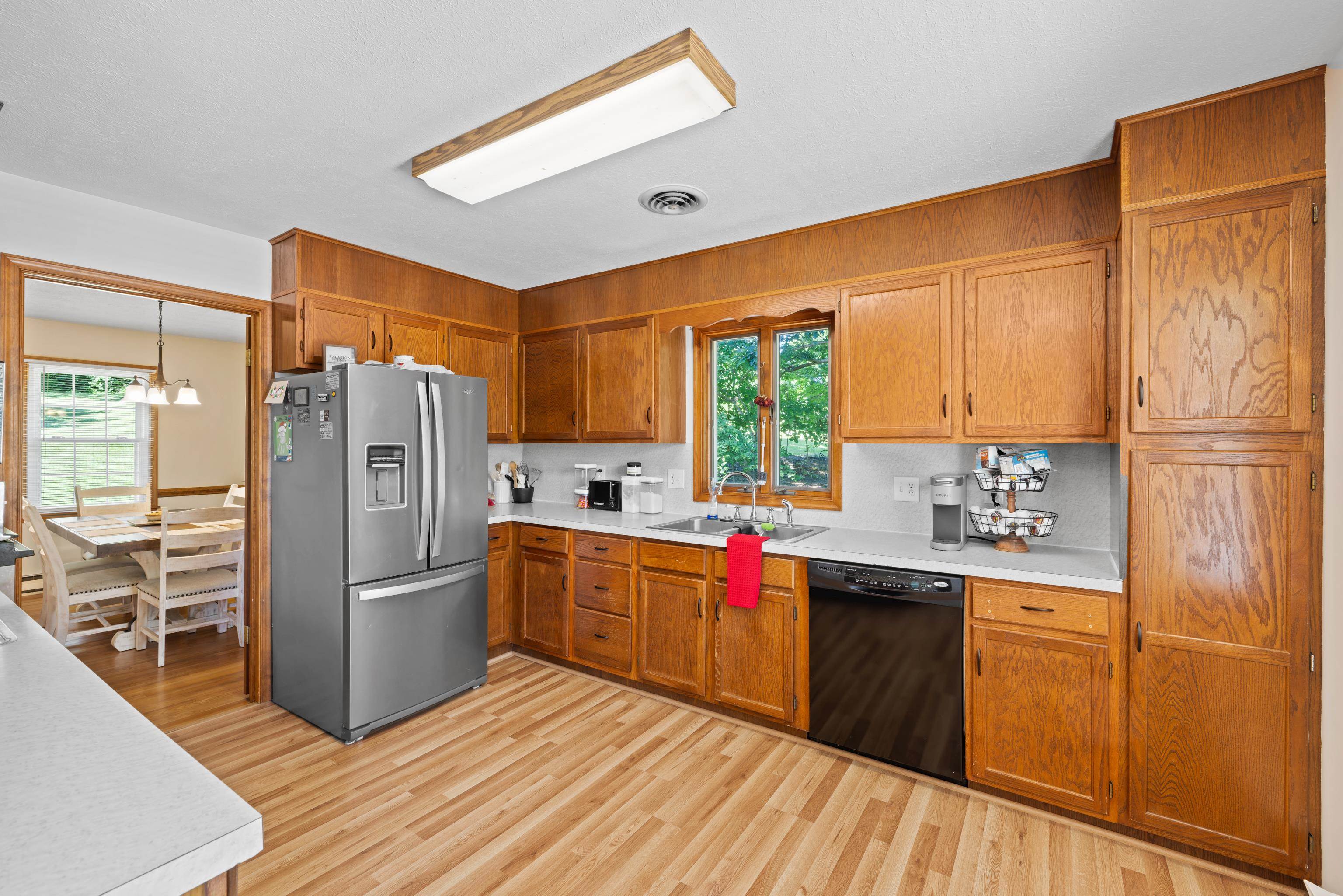 1704 LEE JACKSON HWY