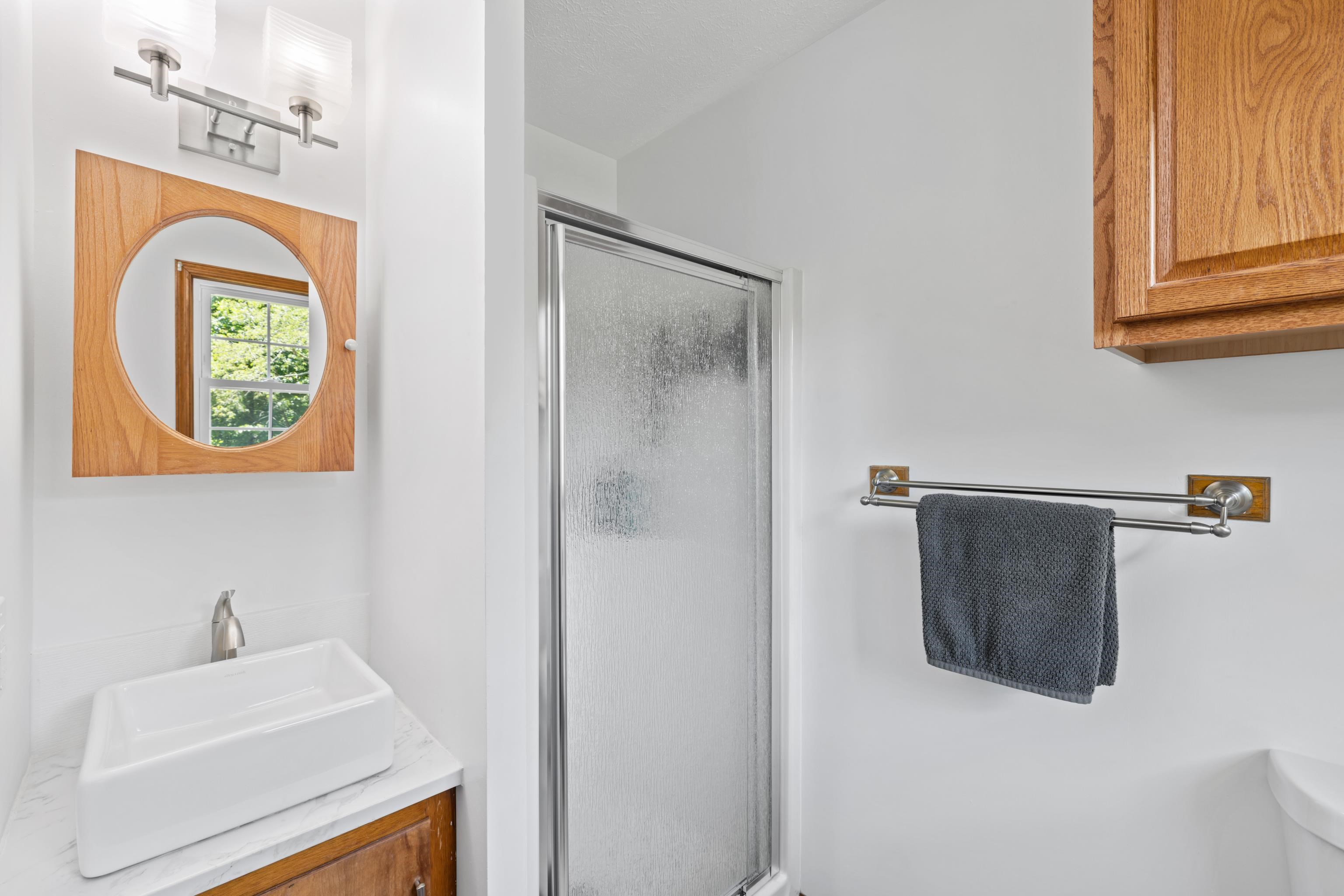 1704 LEE JACKSON HWY