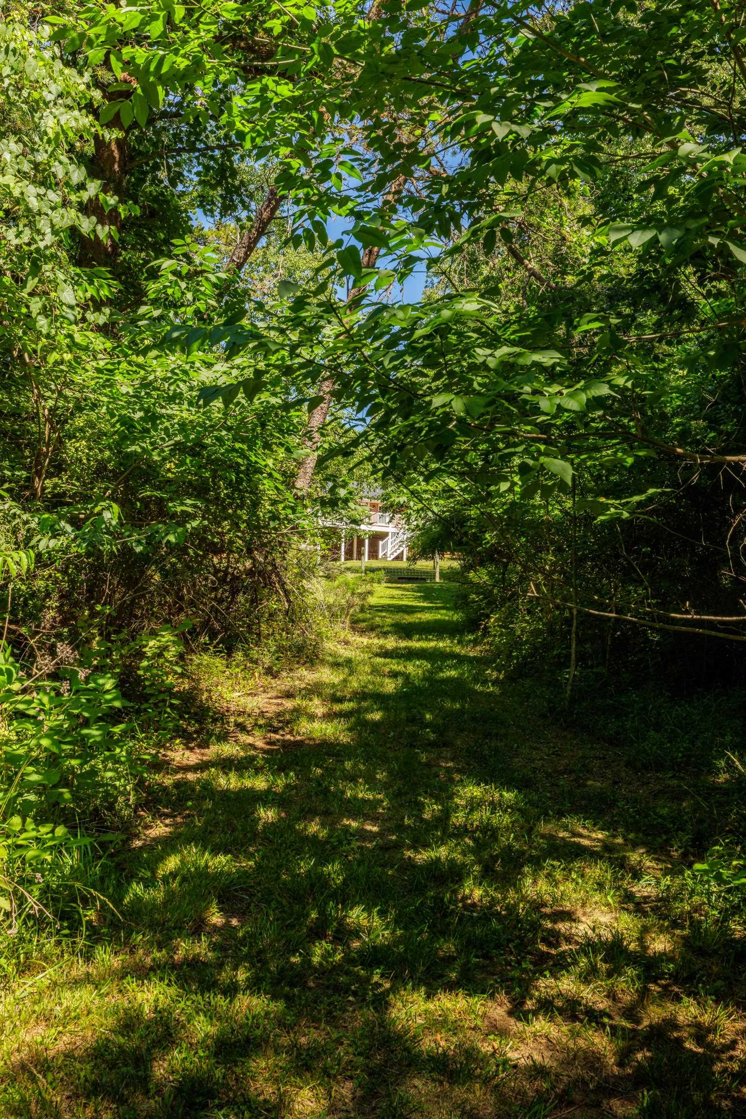 1704 LEE JACKSON HWY