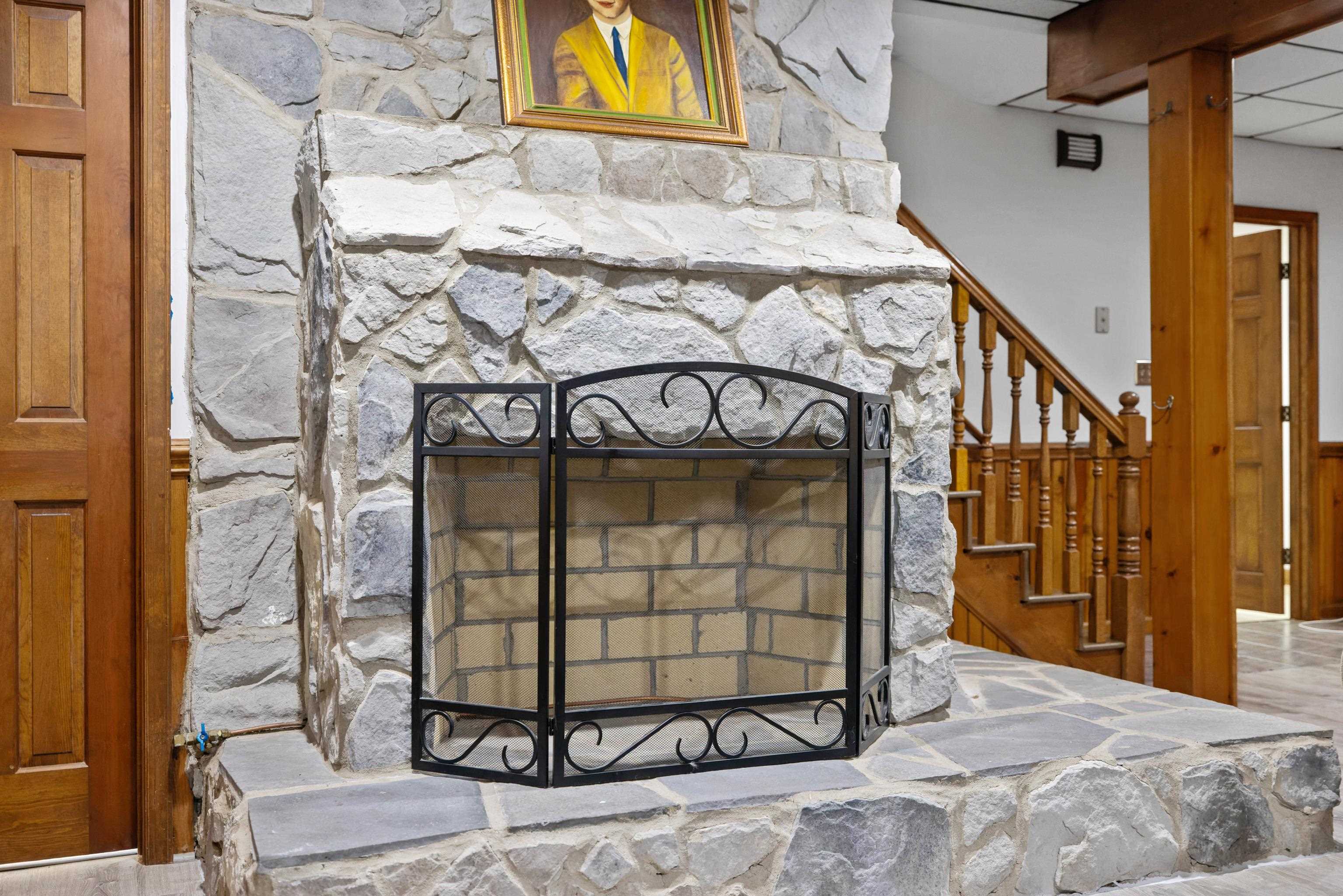 1704 LEE JACKSON HWY