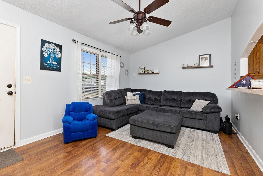 25 ORCHARD DR