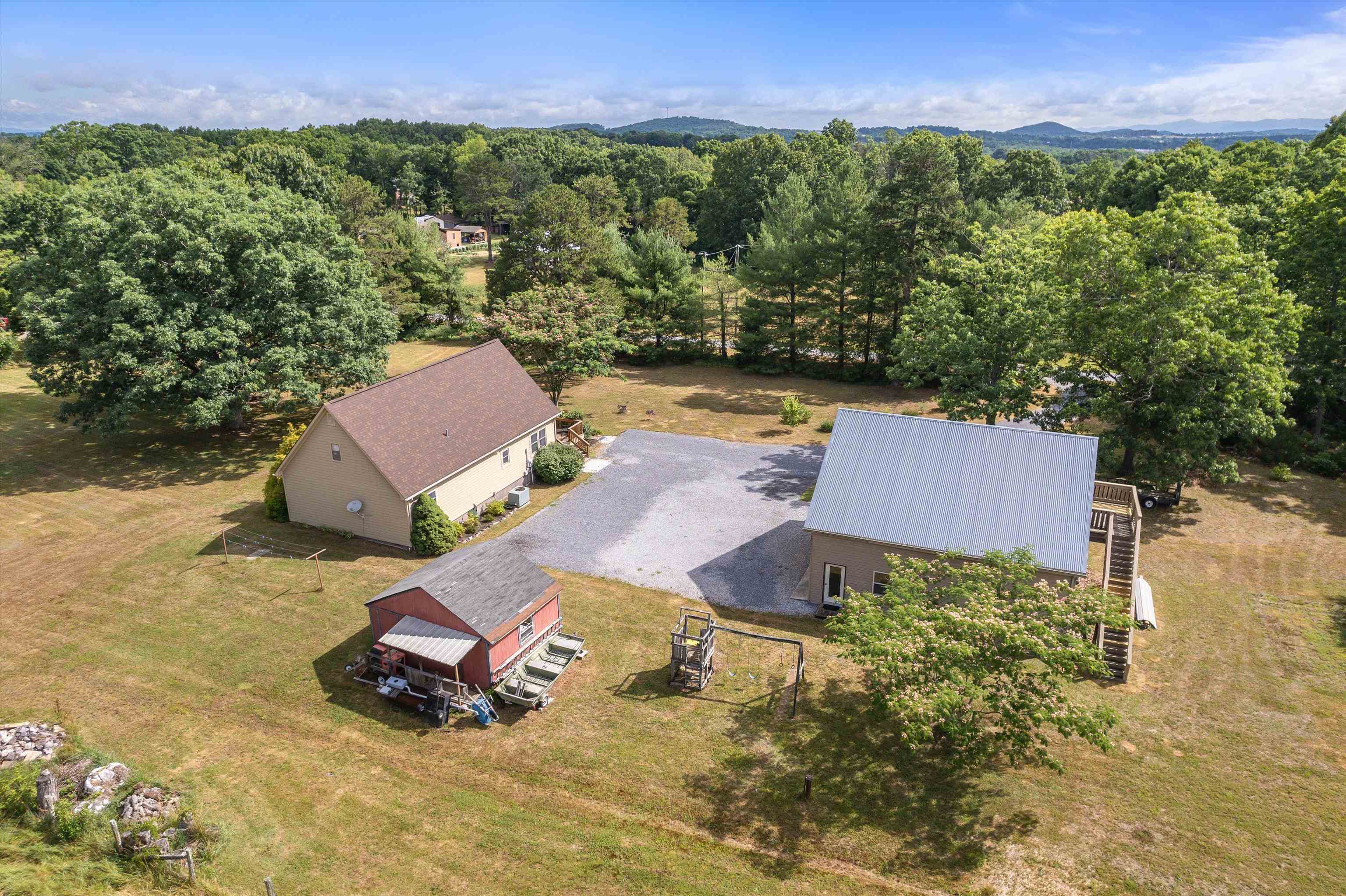 69 ALLENTOWN LN