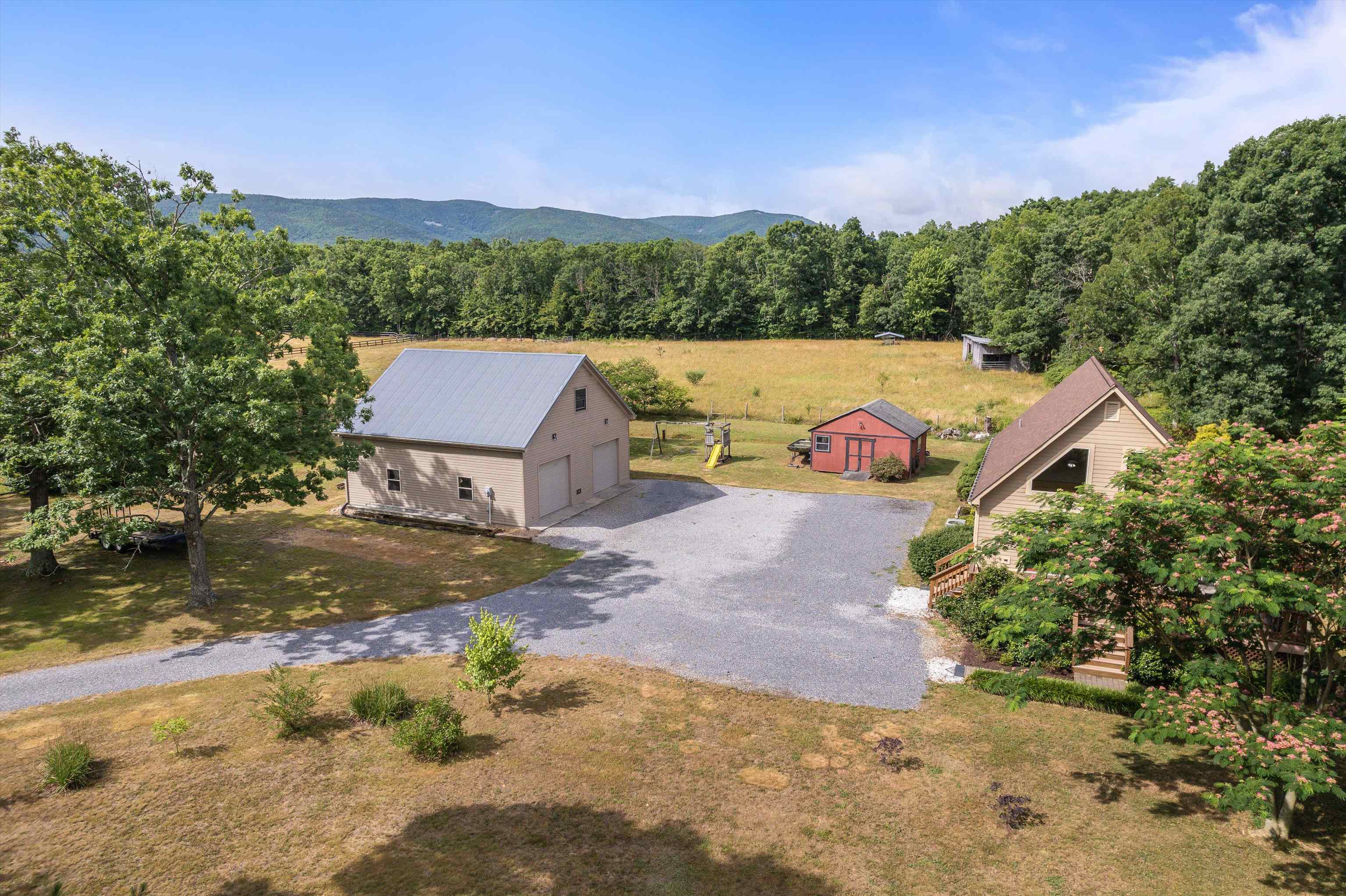 69 ALLENTOWN LN