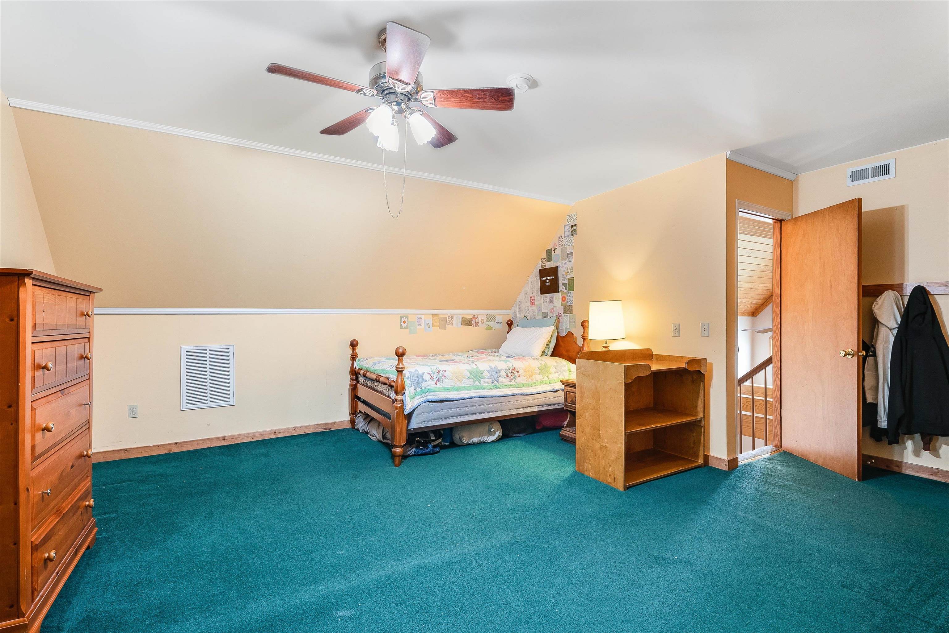 69 ALLENTOWN LN