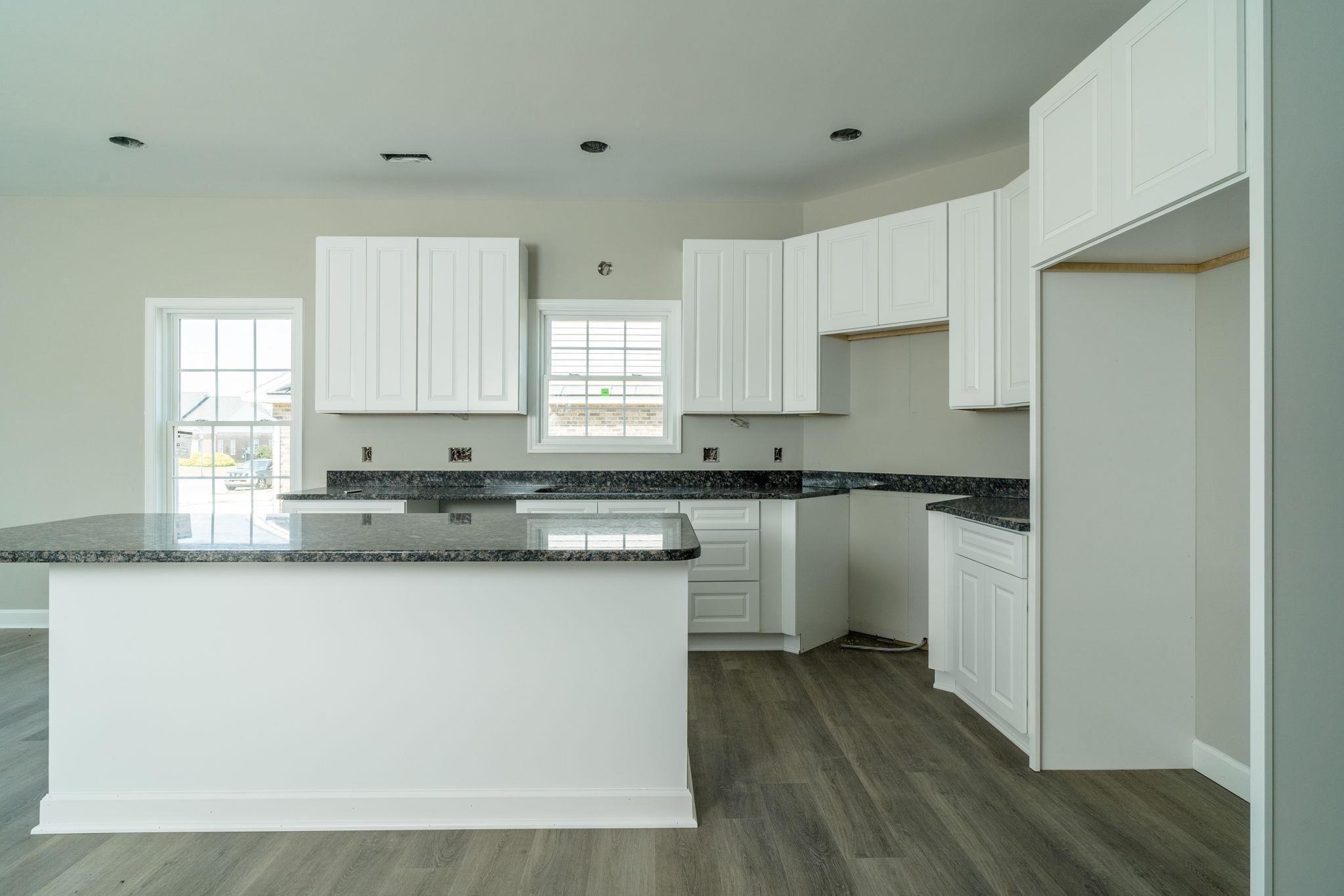 263 FREEMONT CIR