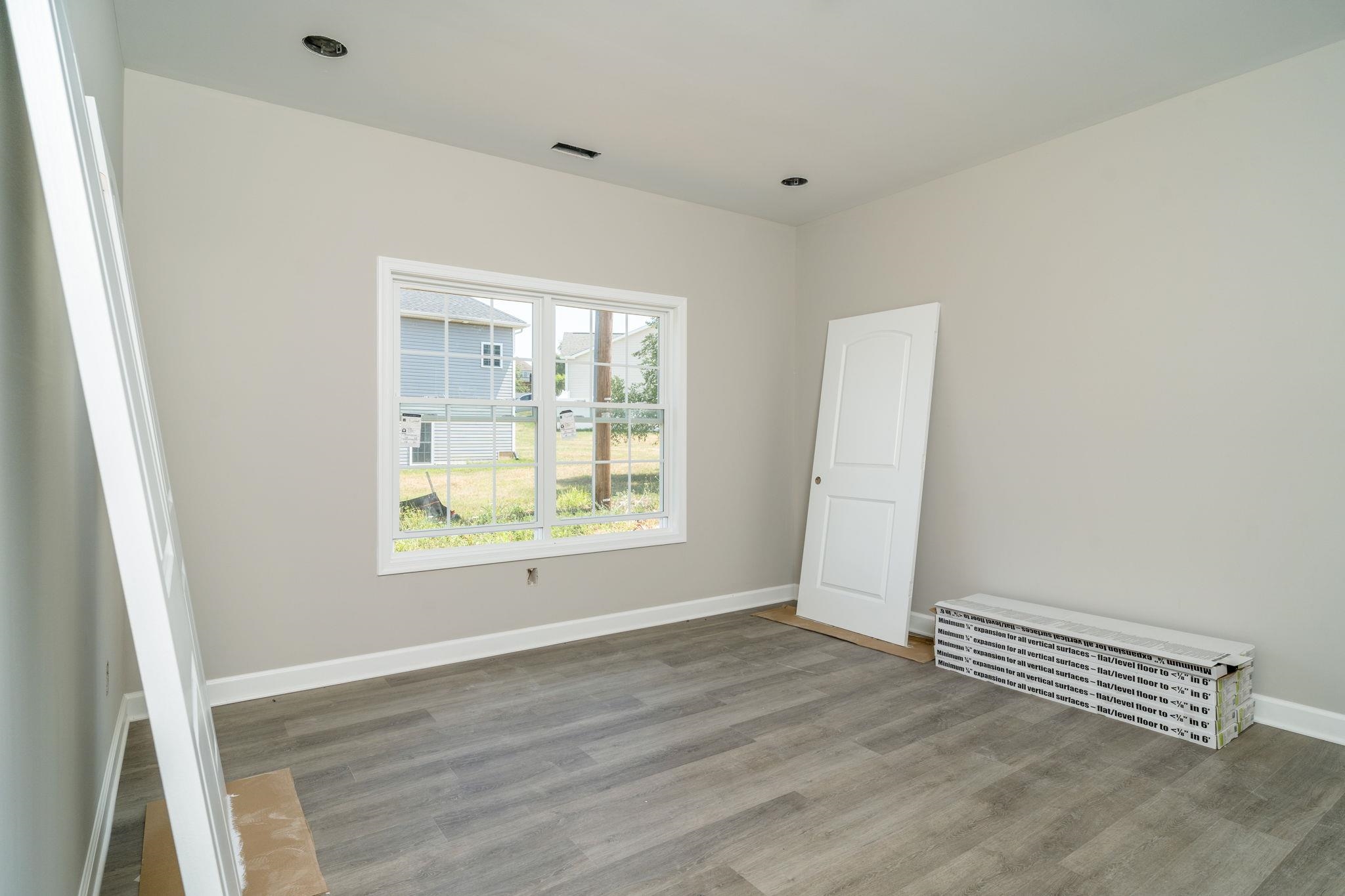 263 FREEMONT CIR