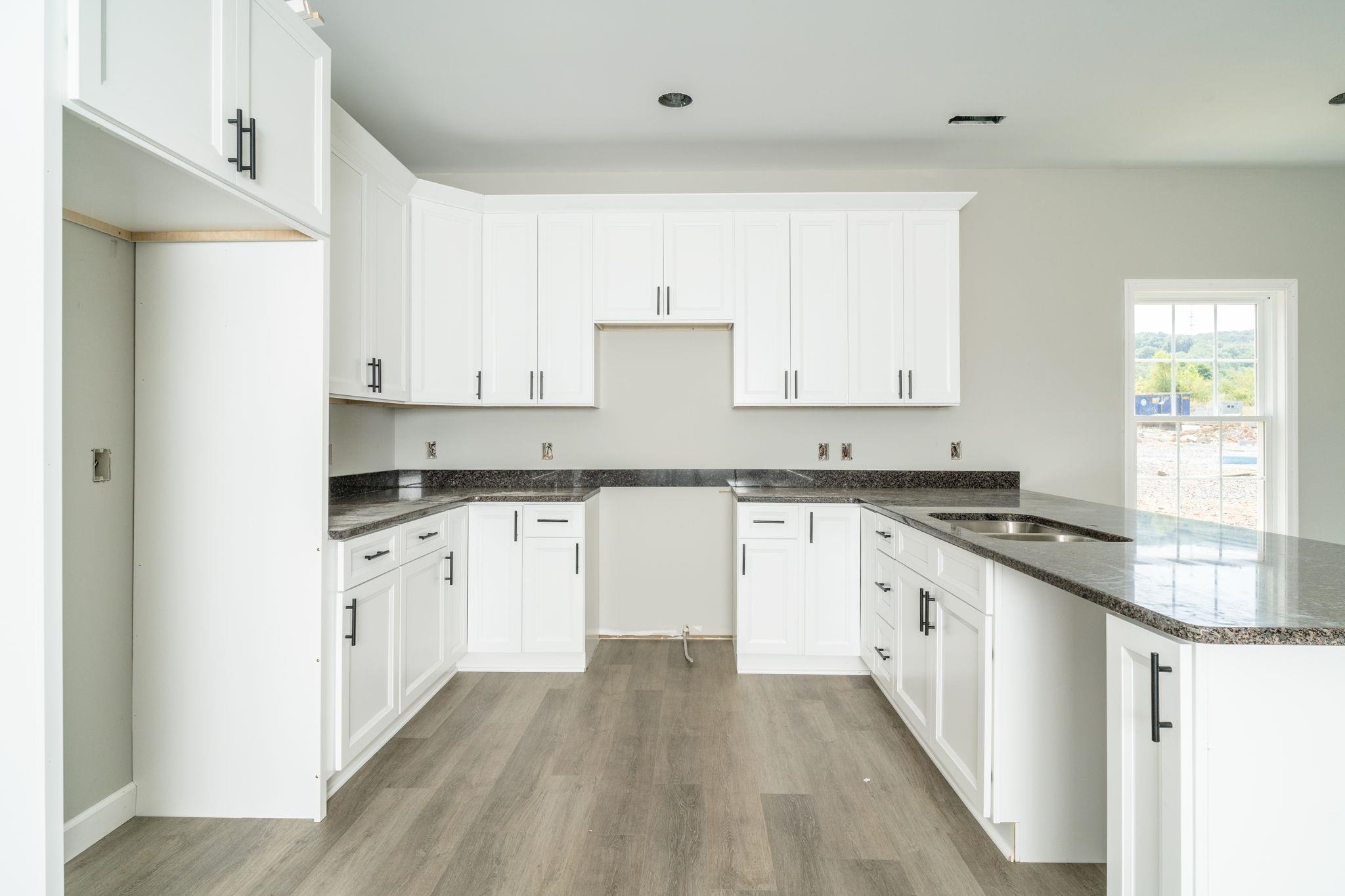 263 FREEMONT CIR
