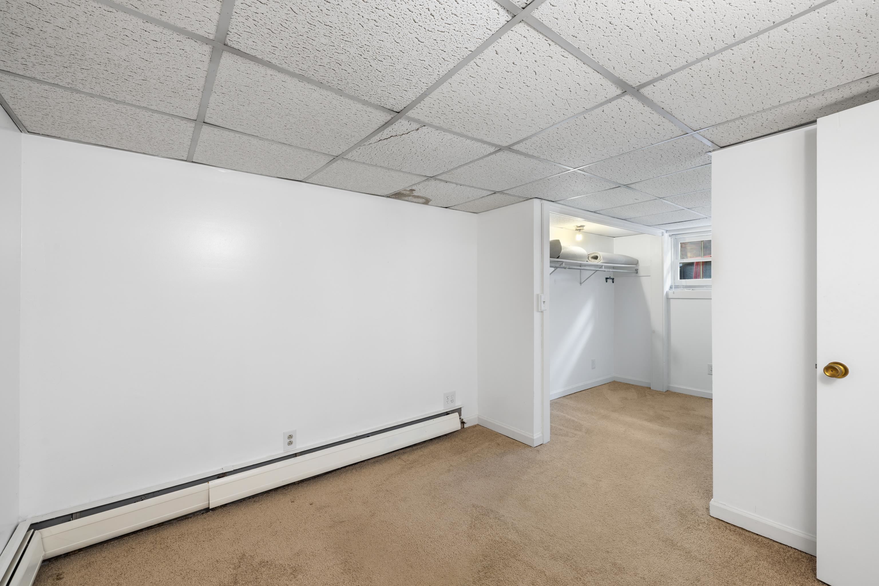 633 S WAYNE AVE